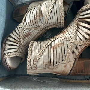 Freebird by Steven shoes